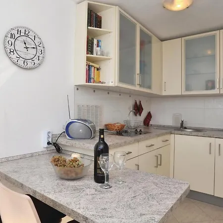 Bulicica Bok Iii Apartman *