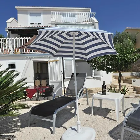 Apartman Bulicica Bok Iii *