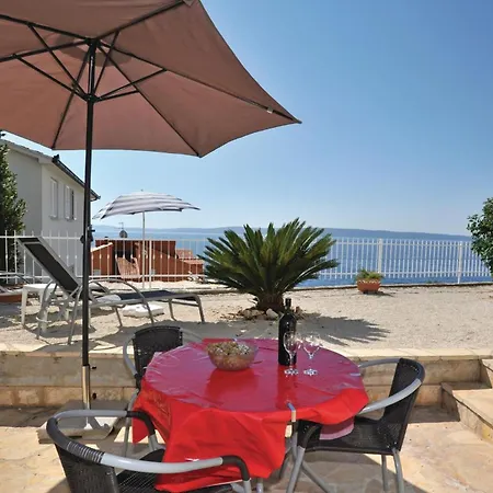 Amazing In Okrug Gornji With Wifi Appartamento *